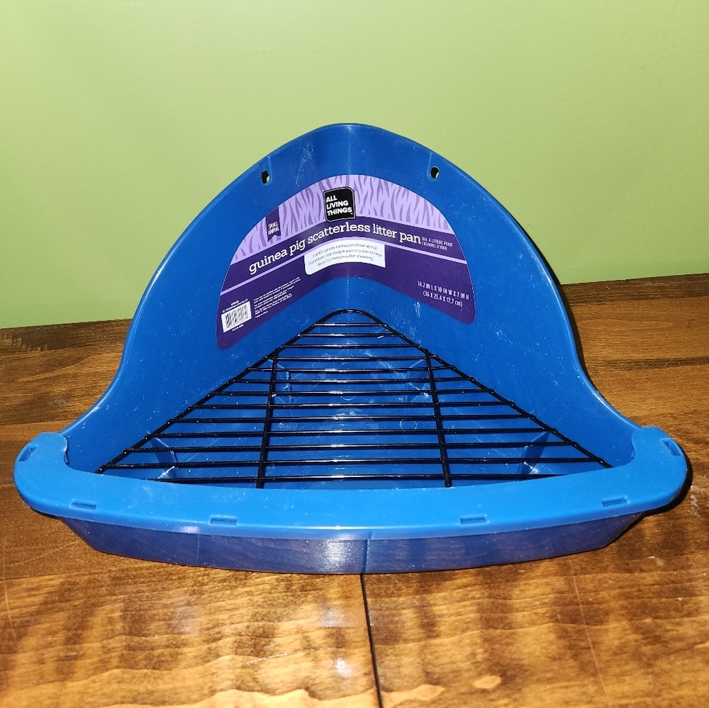 Guinea Pig Scatterless Litter Pan 14.2 IN L X 10 IN W X 7 IN